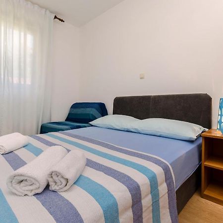 Apartment Milena Srima Exterior photo