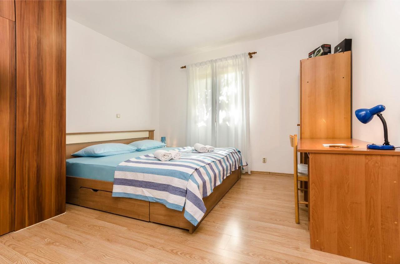 Apartment Milena Srima Exterior photo