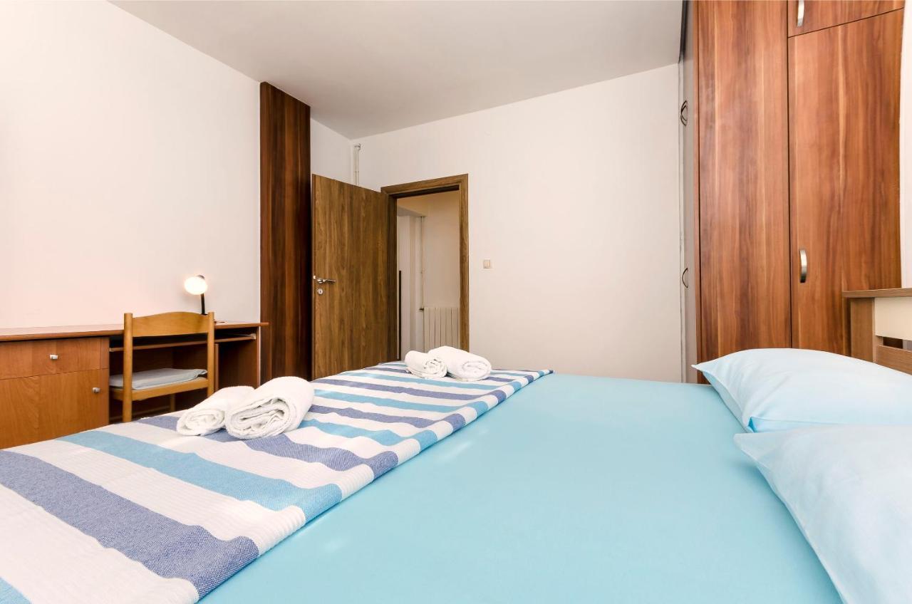 Apartment Milena Srima Exterior photo